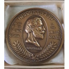 Replică a unui medalion comemorativ original al Statuii Libertăți